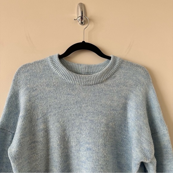 Urban Outfitters-Wool Blend Spring Sweater - Picture 3 of 9